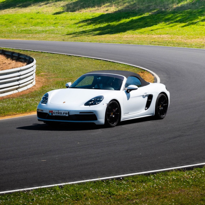 Coaching compétition automobile & pilotage F4 | GTRO